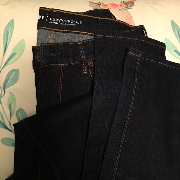 Old Navy Denim - NWOT Old Navy jeans $10 in bundle